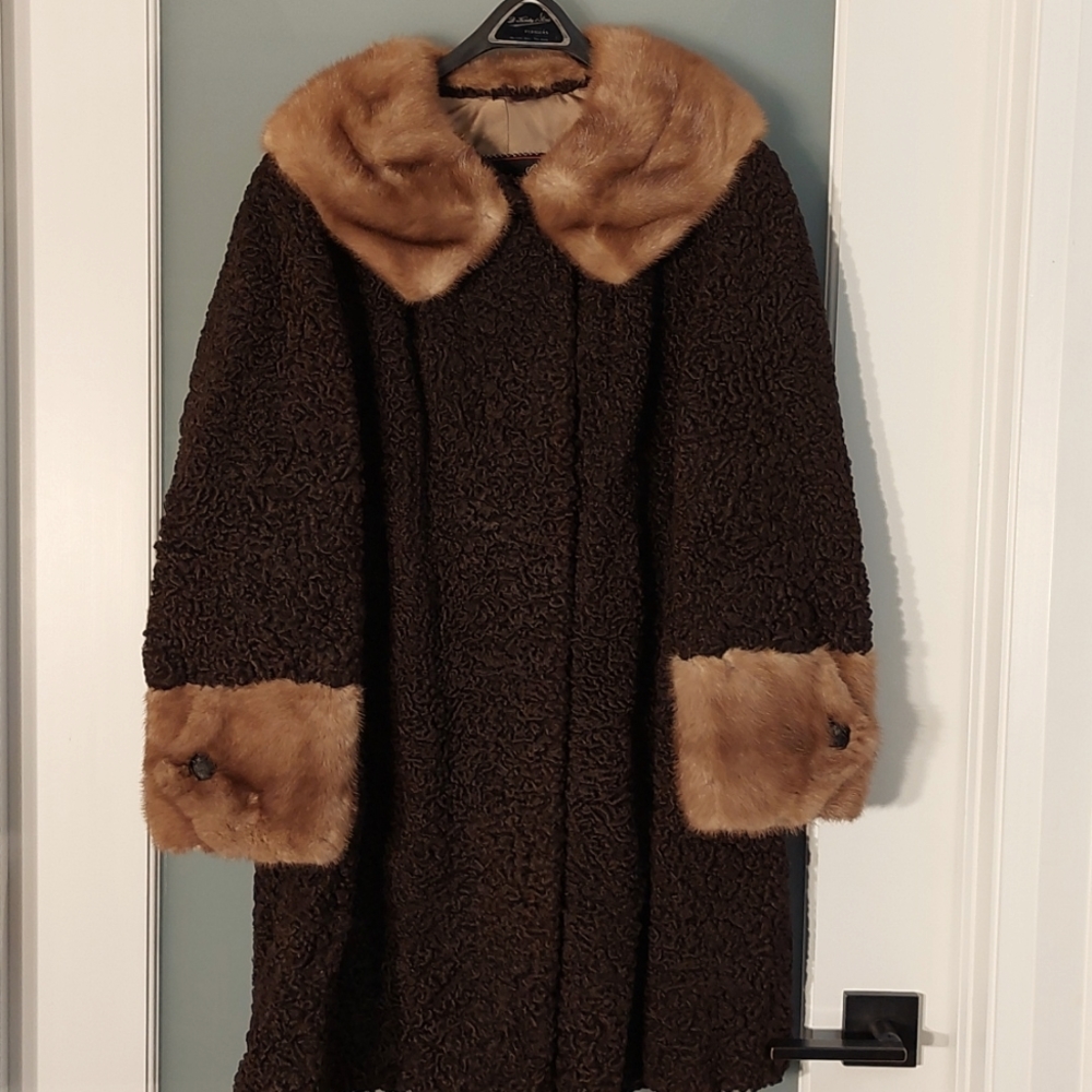 Vintage 1960s Persian Lamb with Mink trim coat